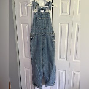 ARITZIA Sunday Best Overheard Overall